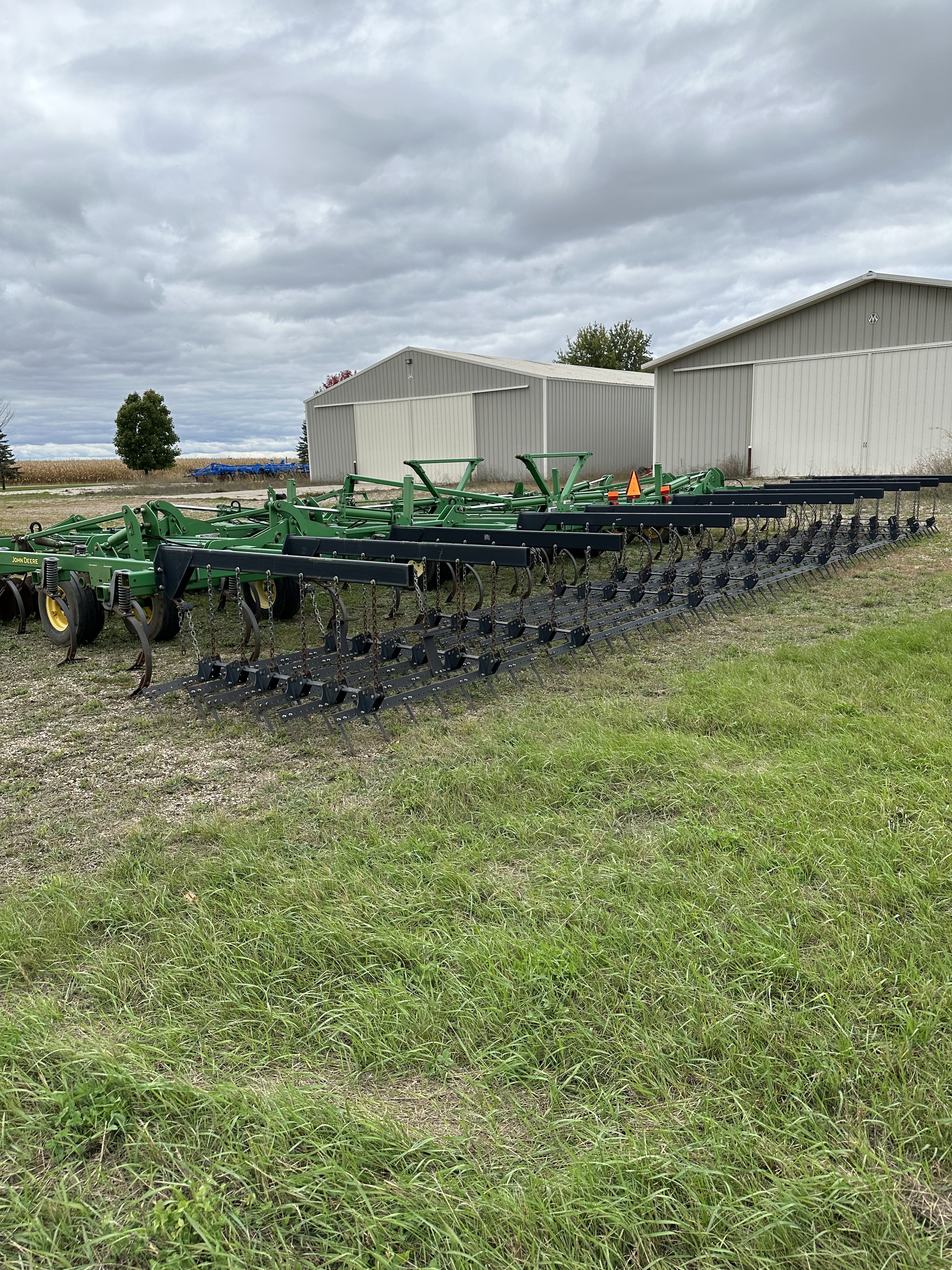 2009 John Deere 2310 Soil Finisher