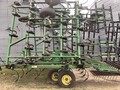 1995 John Deere 980 Field Cultivator