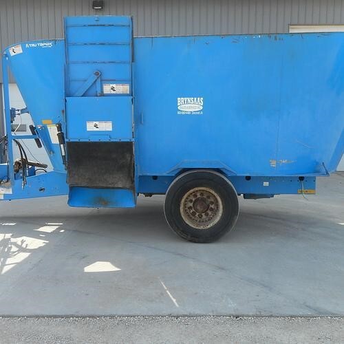 2016 Patz 1600 SERIES 620 Feed Wagon
