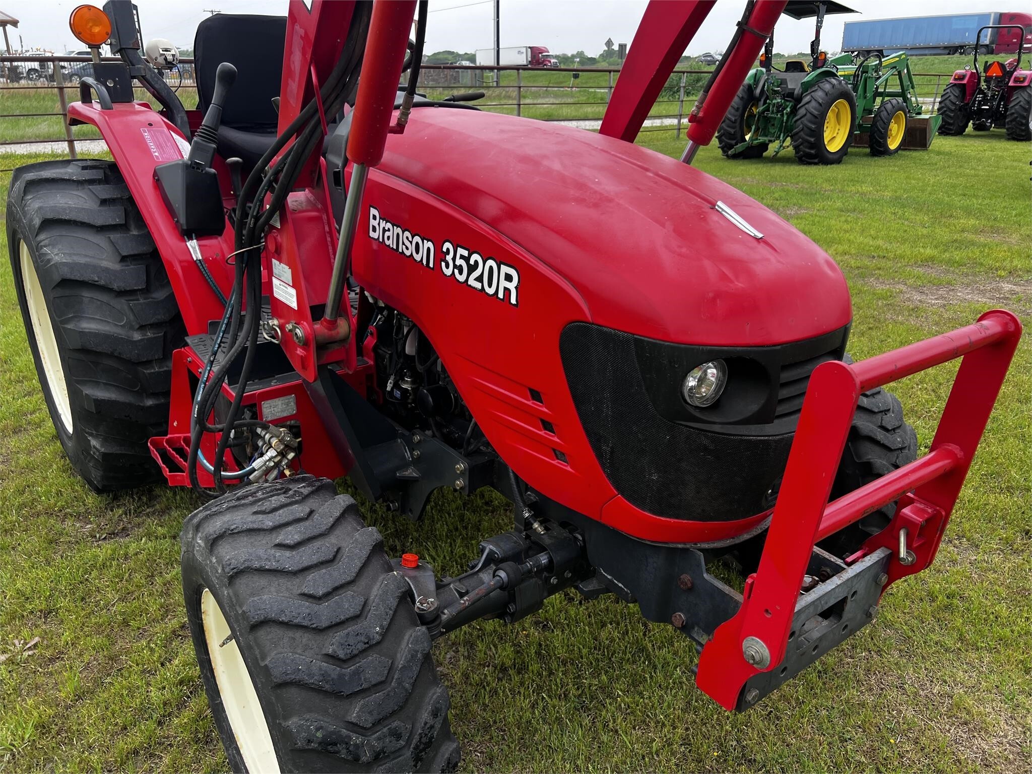 2011 Branson 3520R Tractor 14,900 Machinery Pete