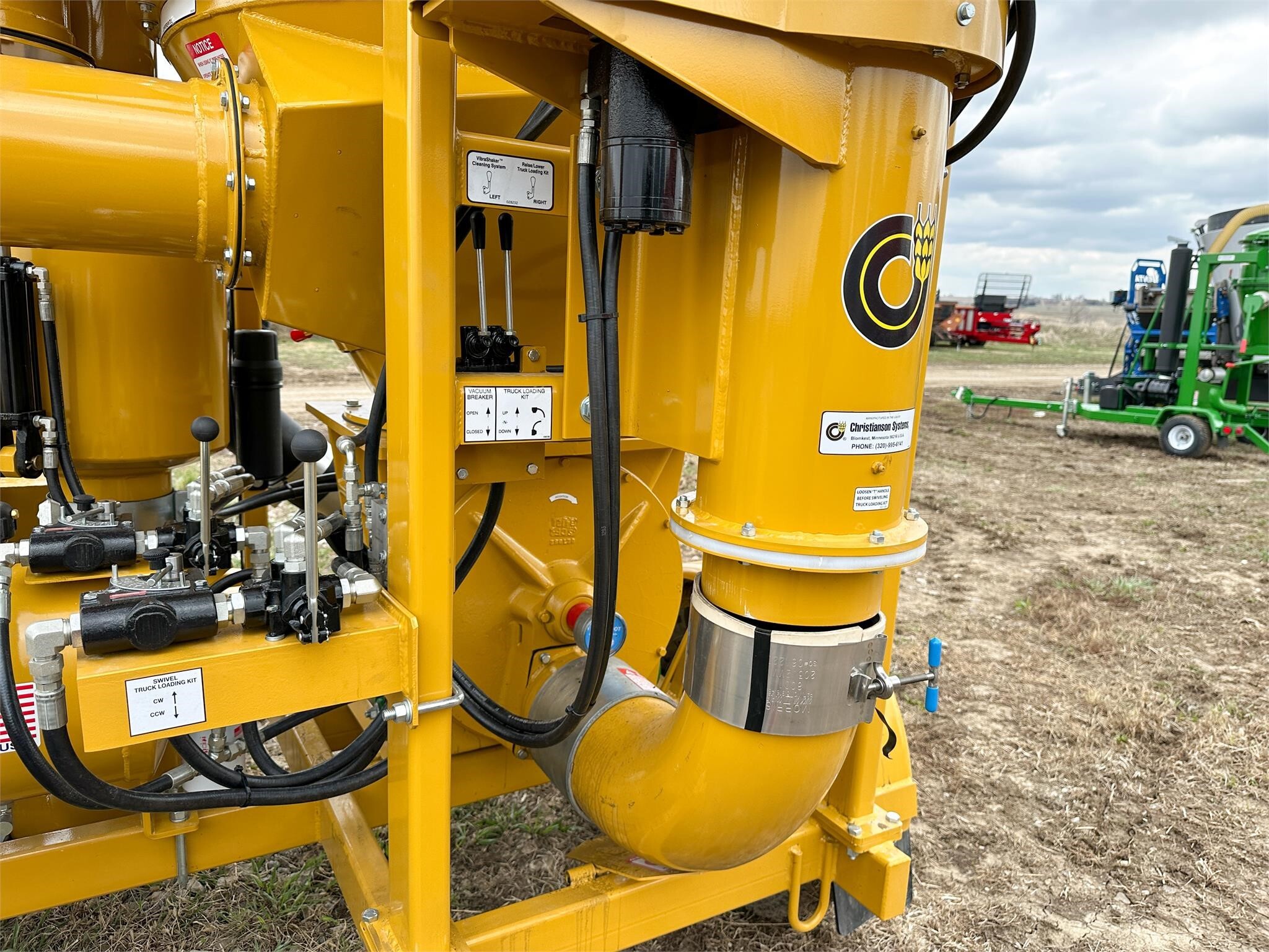 2026 VAC BOSS 6068 Grain Vac