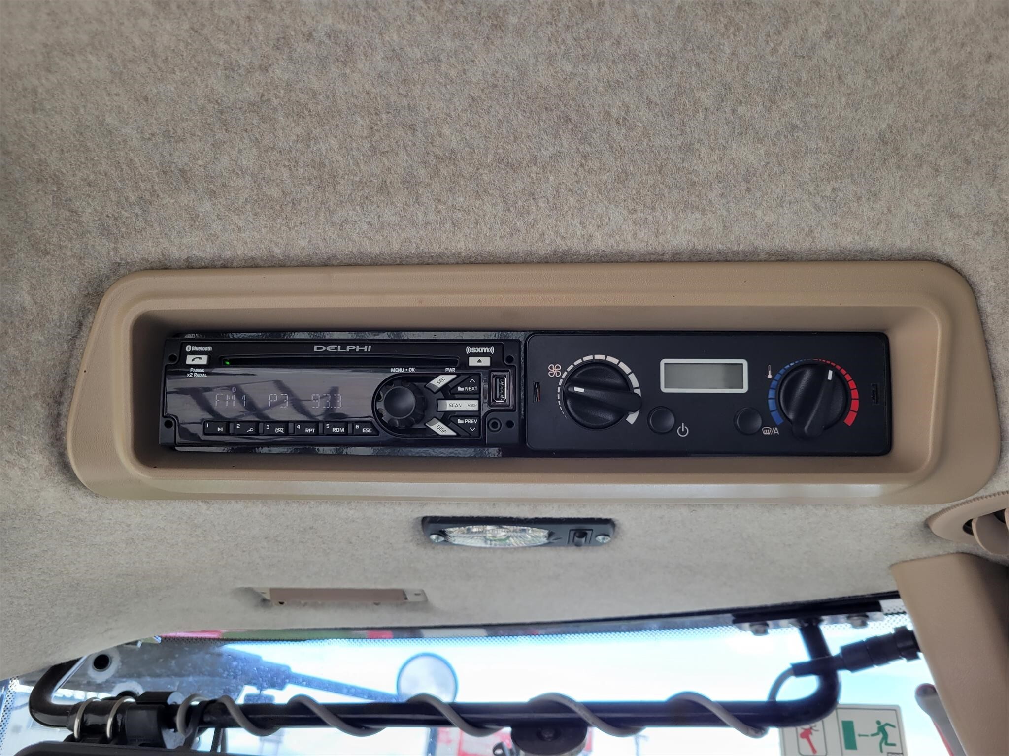 2016 Gleaner S97 Combine