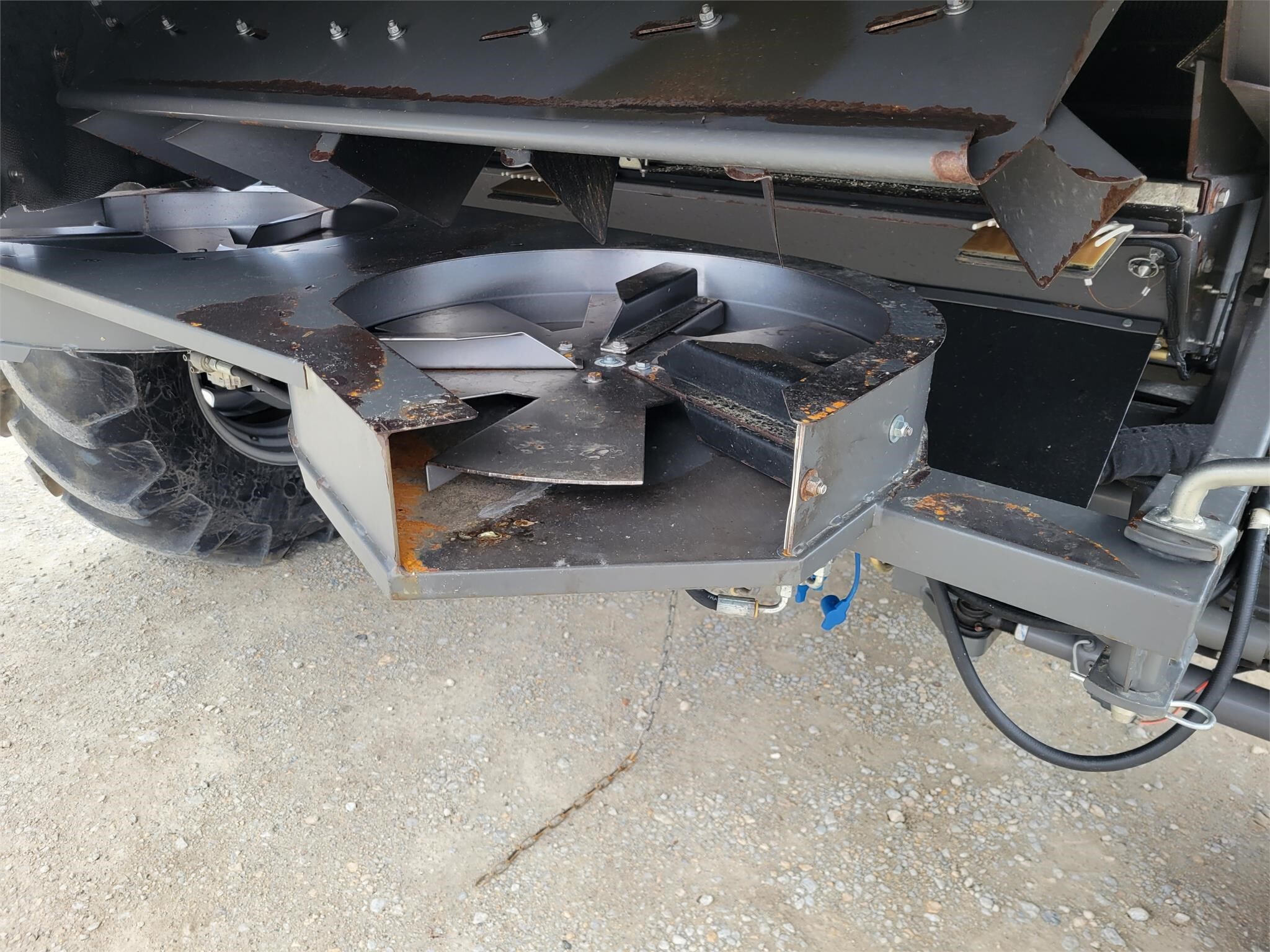 2016 Gleaner S97 Combine