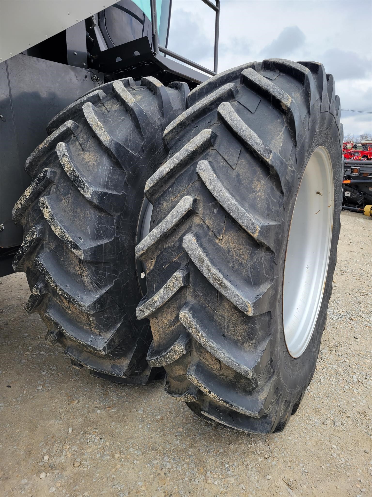 2016 Gleaner S97 Combine