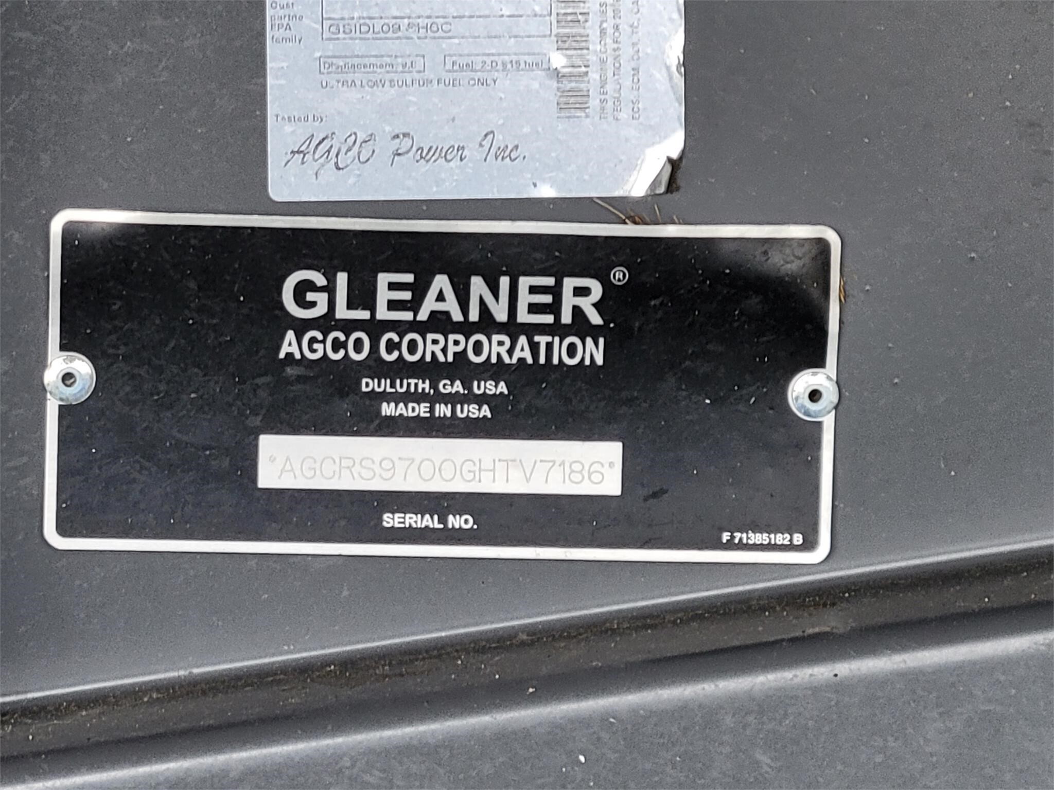 2016 Gleaner S97 Combine