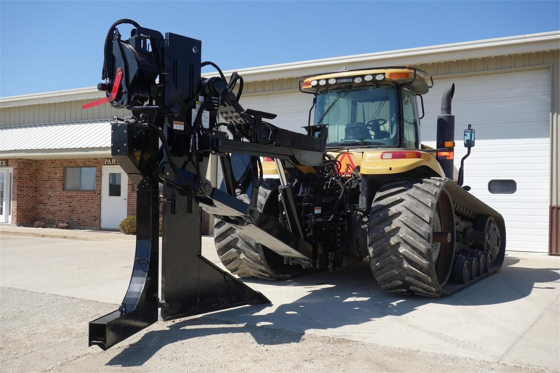  Bron DL400 Plow