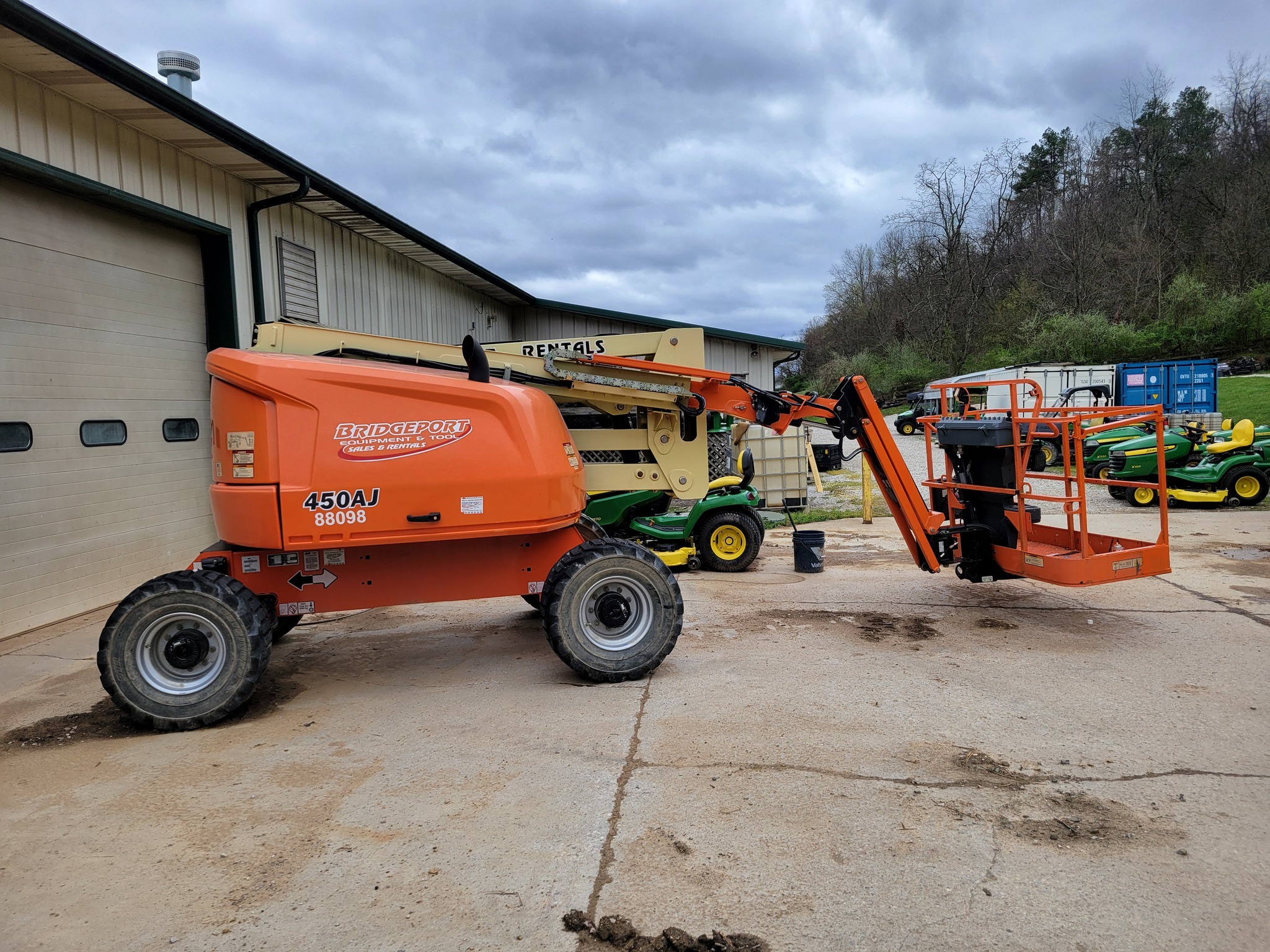 2019 JLG 450AJ Scissor/Boom Lift