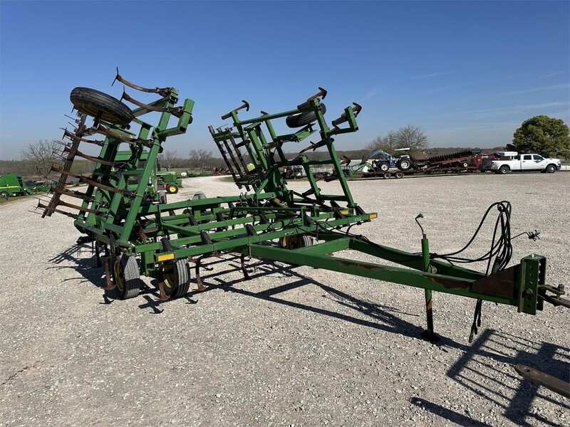 Armitage Equipment Meeker Meeker, OK Machinery Pete