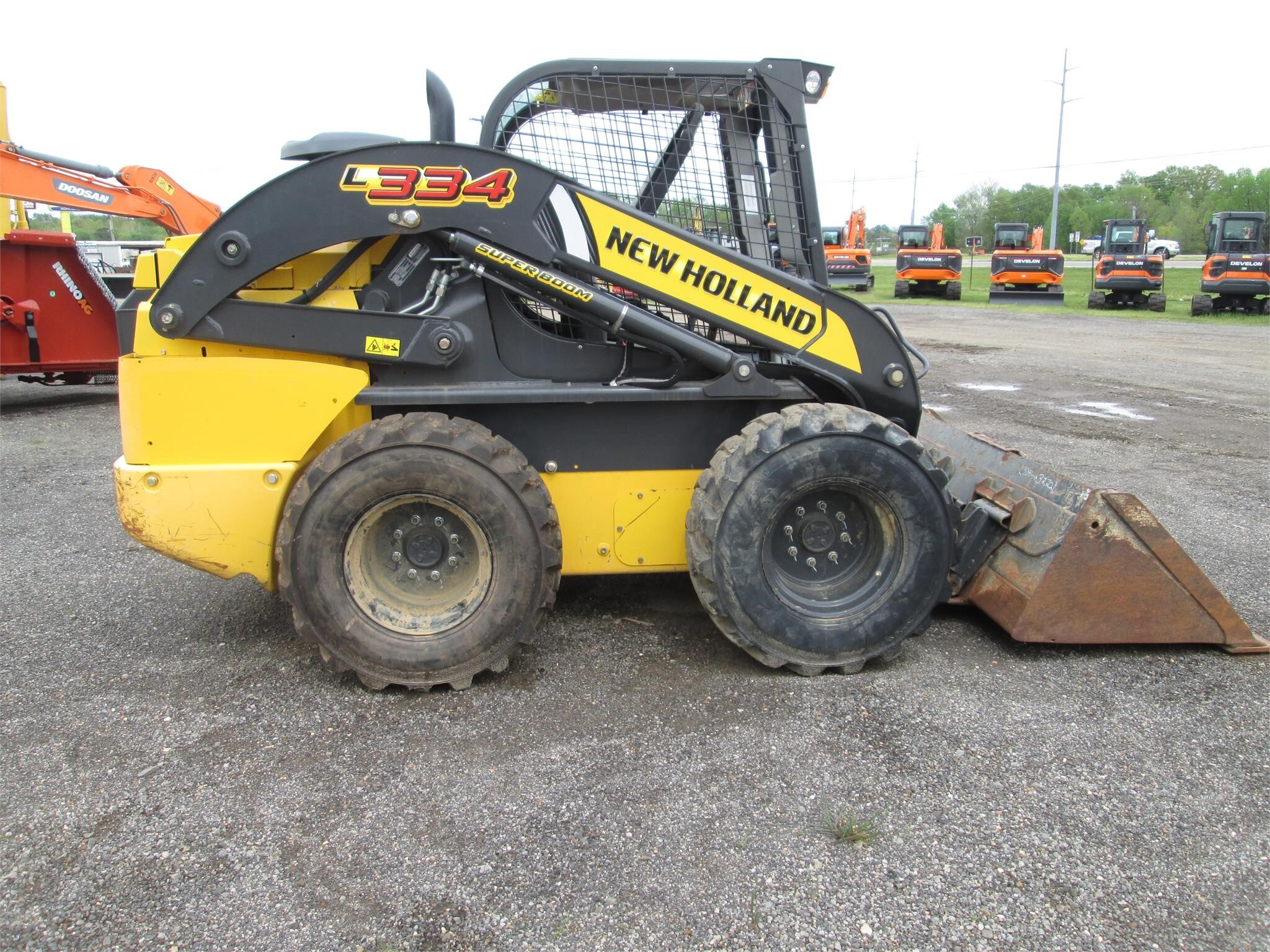 2021 New Holland L334 Skid Steer
