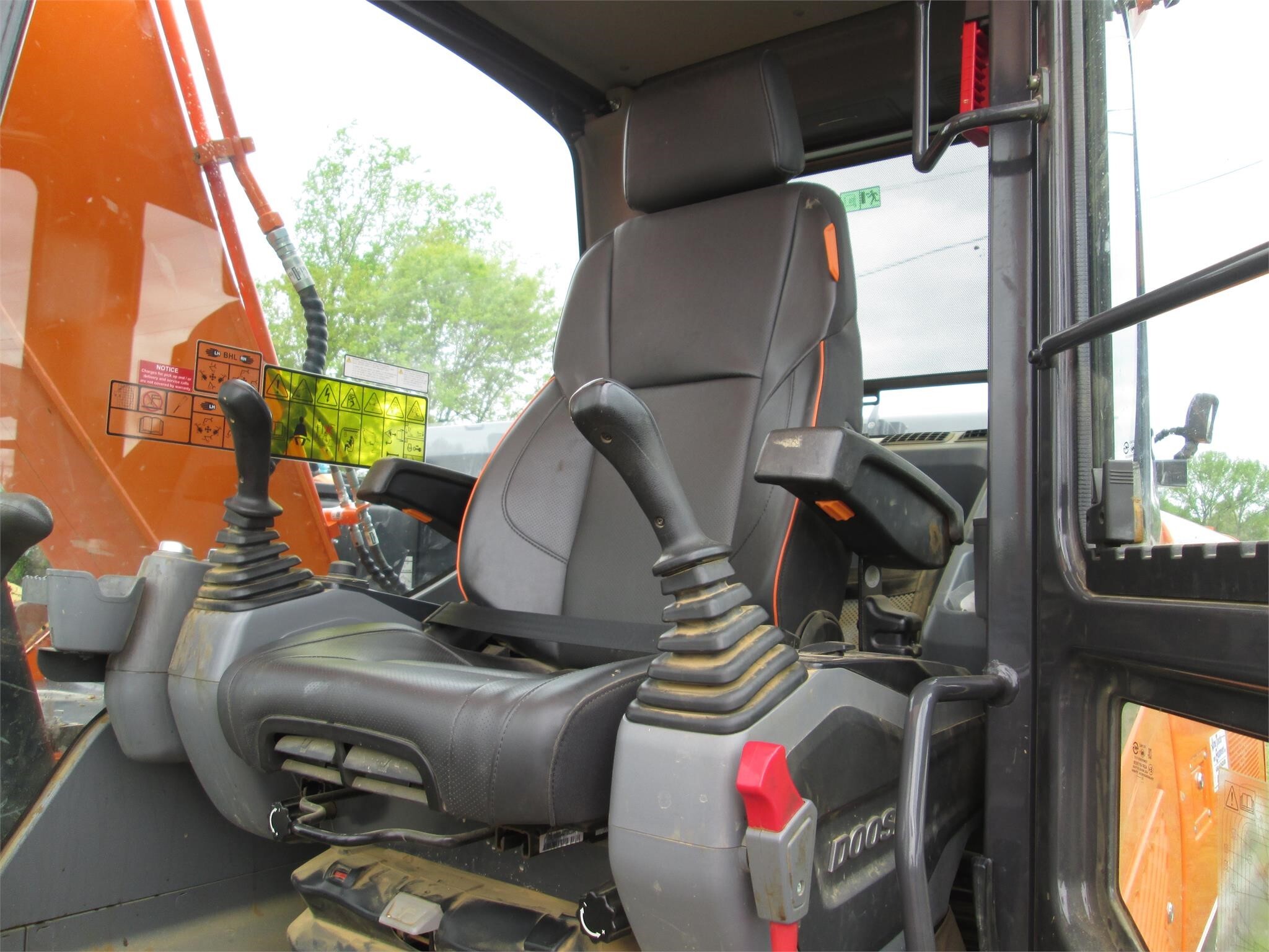 2023 Doosan DX140 LC-7 Excavator