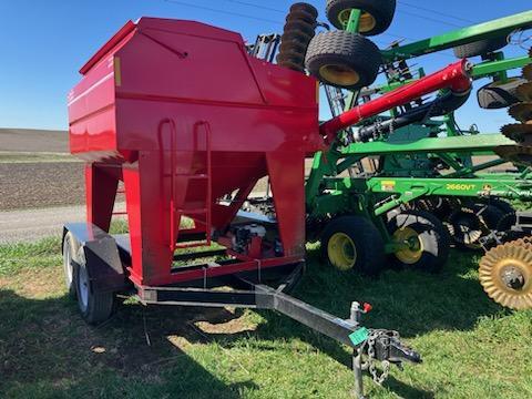 2017 Patriot 220 Seed Tender
