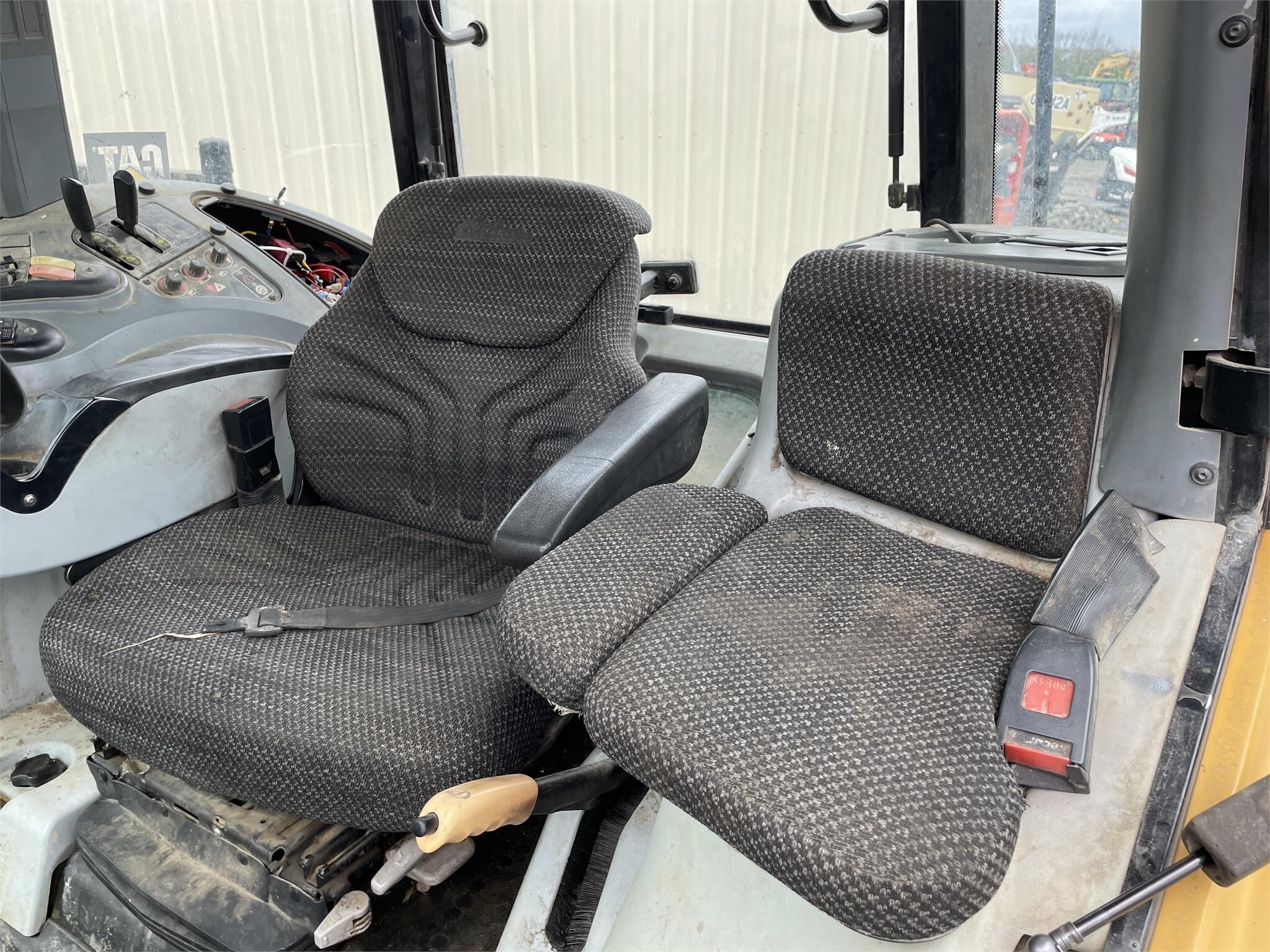  Challenger MT575B Tractor