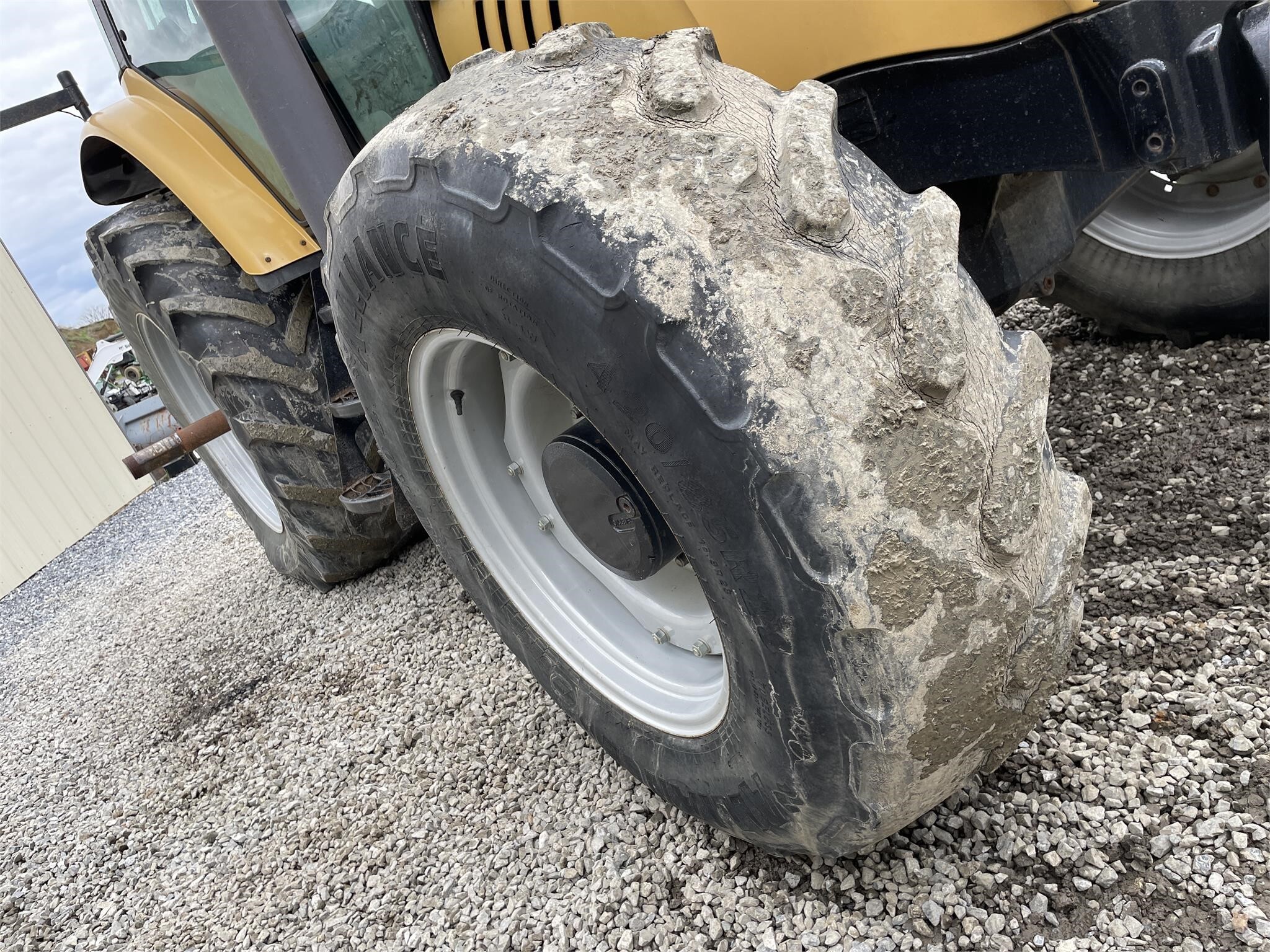  Challenger MT575B Tractor