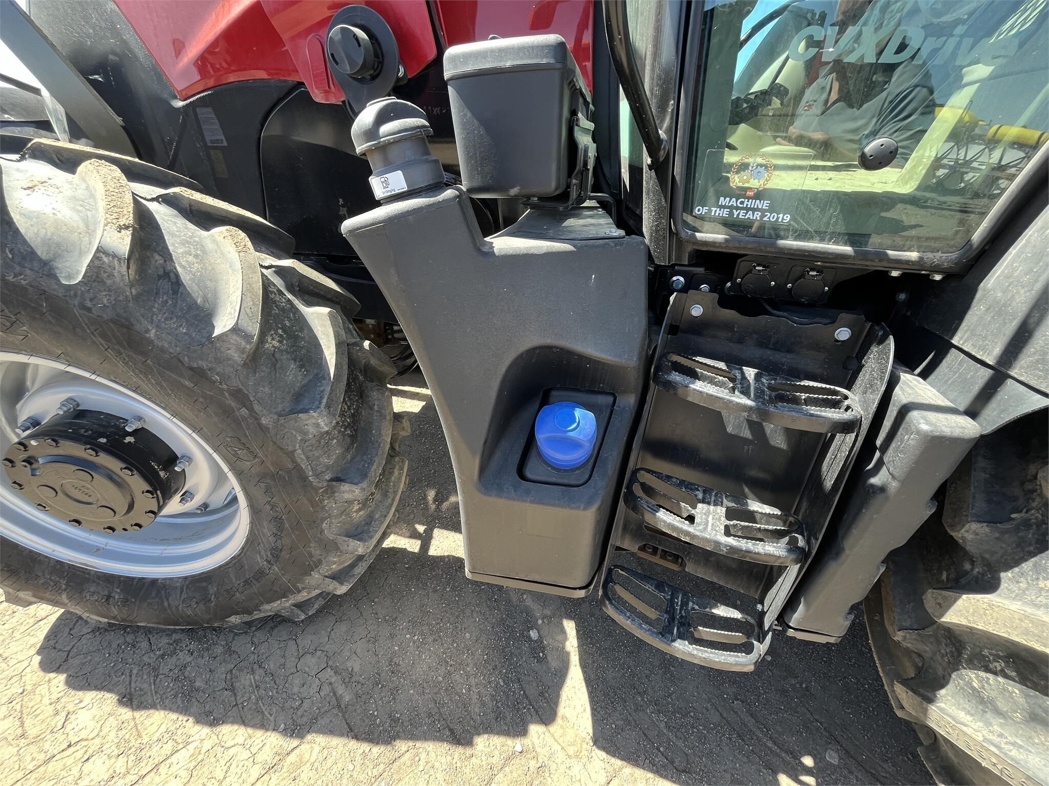 2023 Case IH VESTRUM 100 Tractor