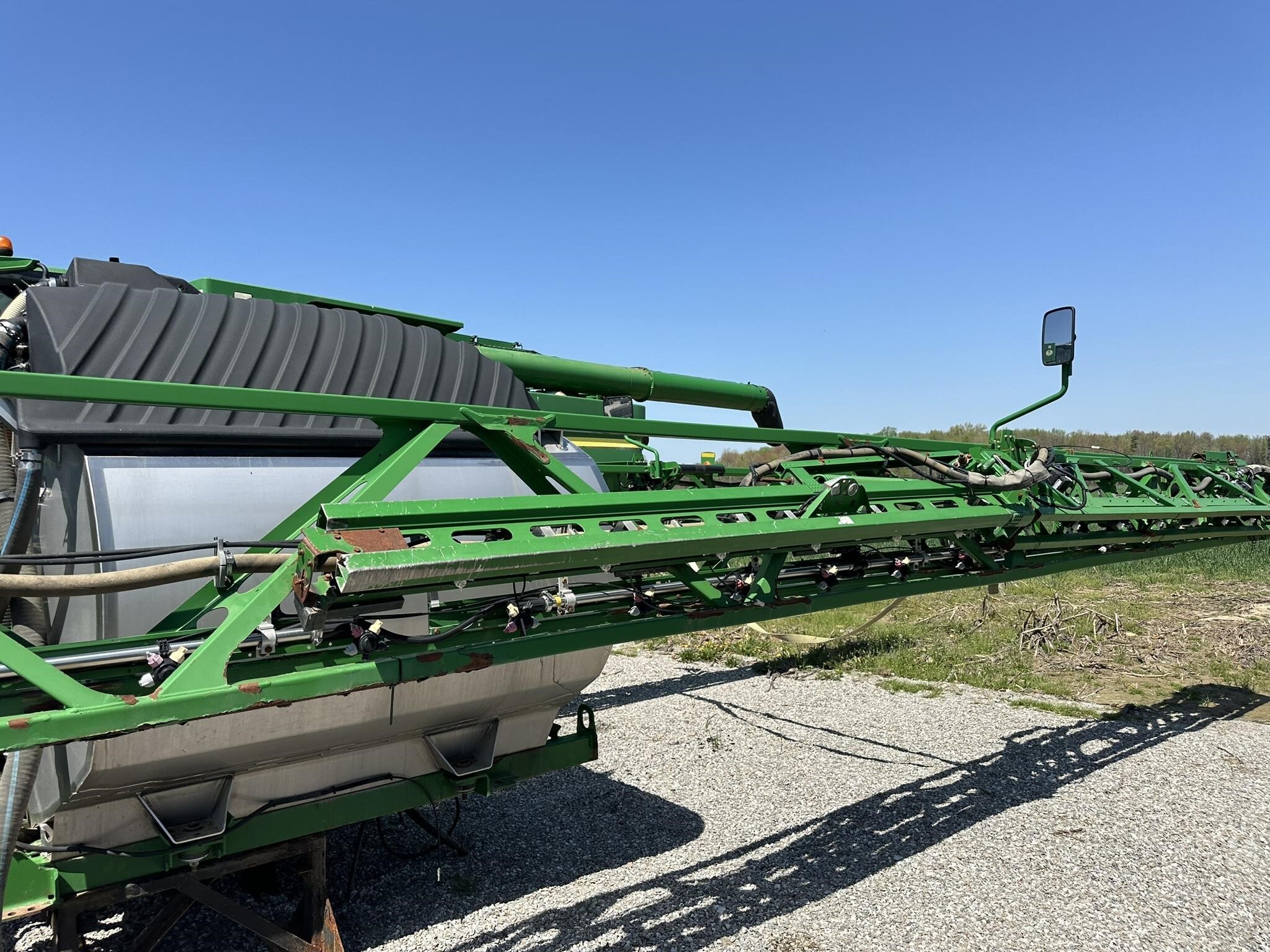  John Deere R4045 Self-Propelled Sprayer