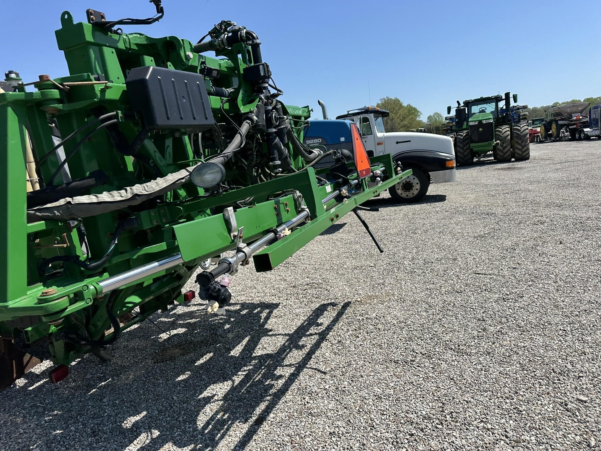  John Deere R4045 Self-Propelled Sprayer