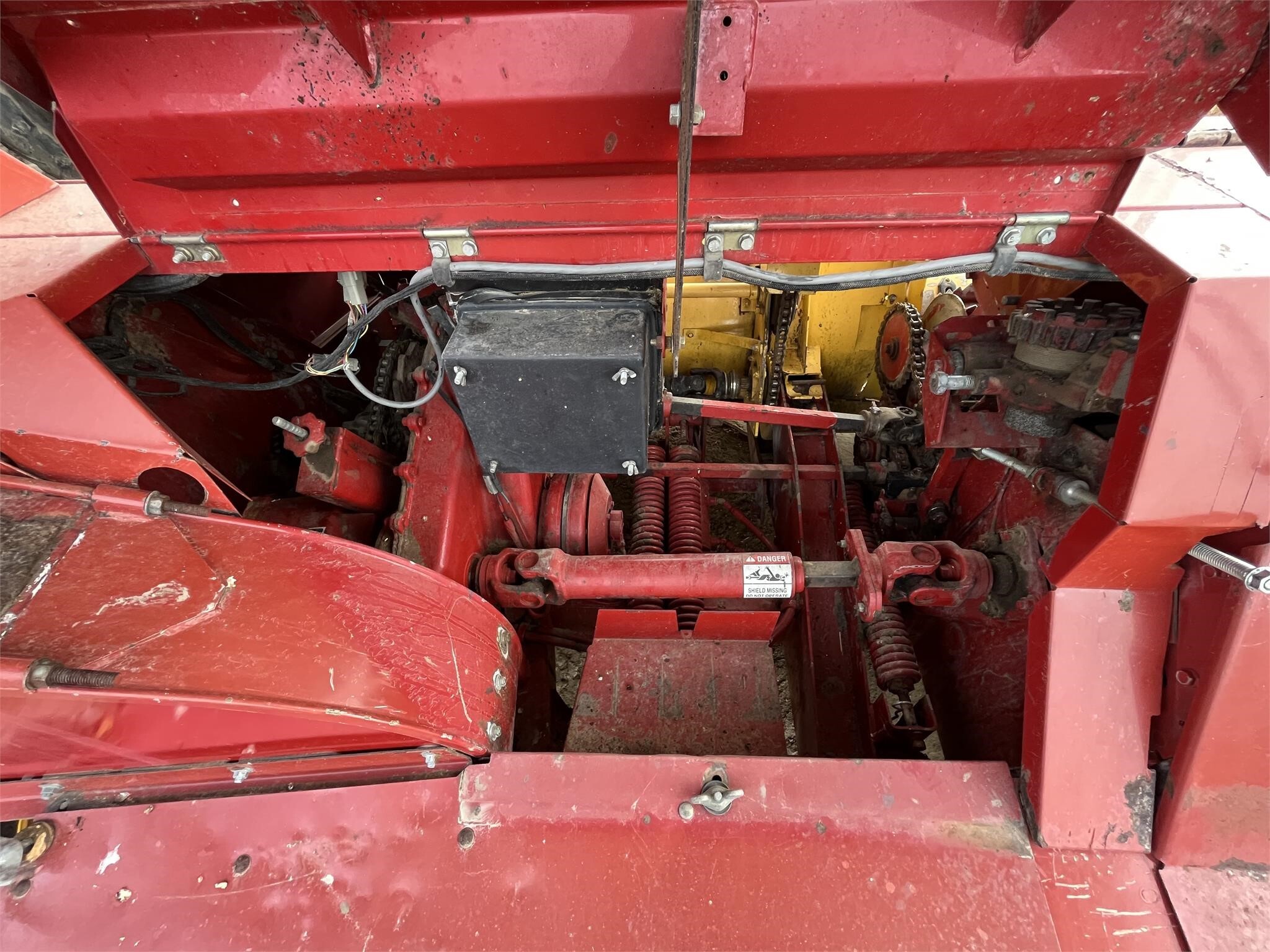 2012 New Holland FP240 Pull-Type Forage Harvester