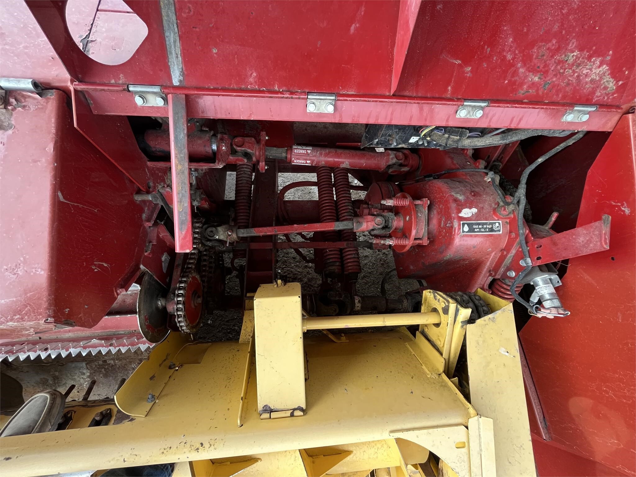 2012 New Holland FP240 Pull-Type Forage Harvester