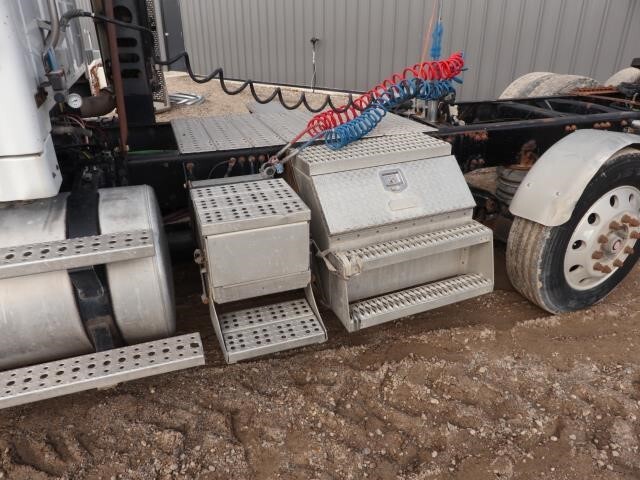 2008 Sterling LT9500 Semi Trucks/Trailer