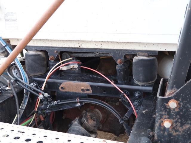 2008 Sterling LT9500 Semi Trucks/Trailer