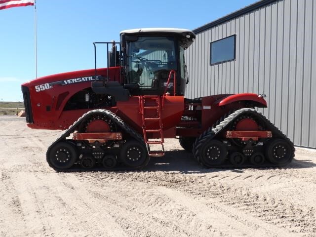 2016 Versatile 550DT Tractor