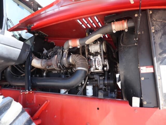 2016 Versatile 550DT Tractor