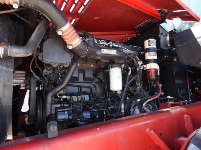 2016 Versatile 550DT Tractor