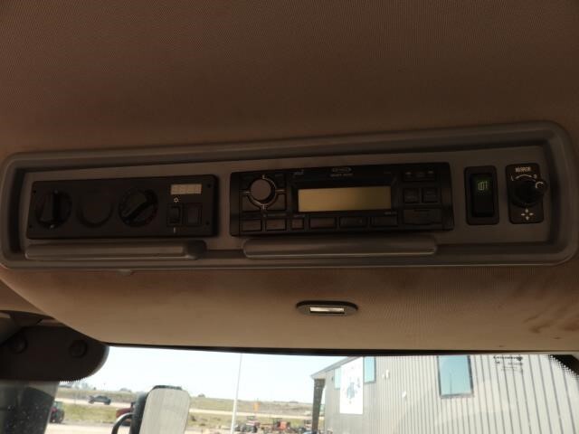 2016 Versatile 550DT Tractor