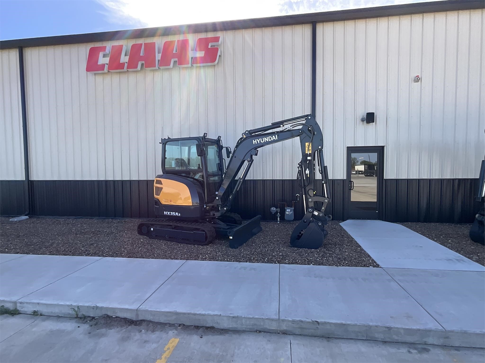2024 Hyundai HX35AZ Mini Excavator