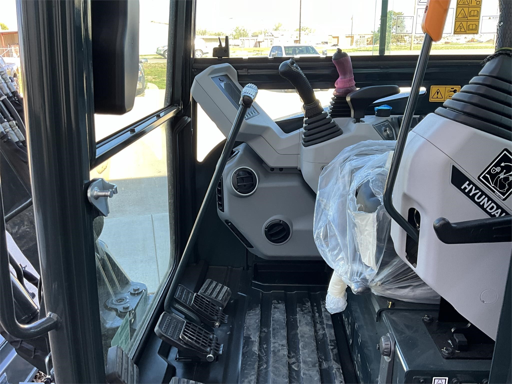 2024 Hyundai HX35AZ Mini Excavator