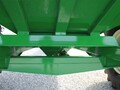 2011 J&M 875-18 Grain Cart