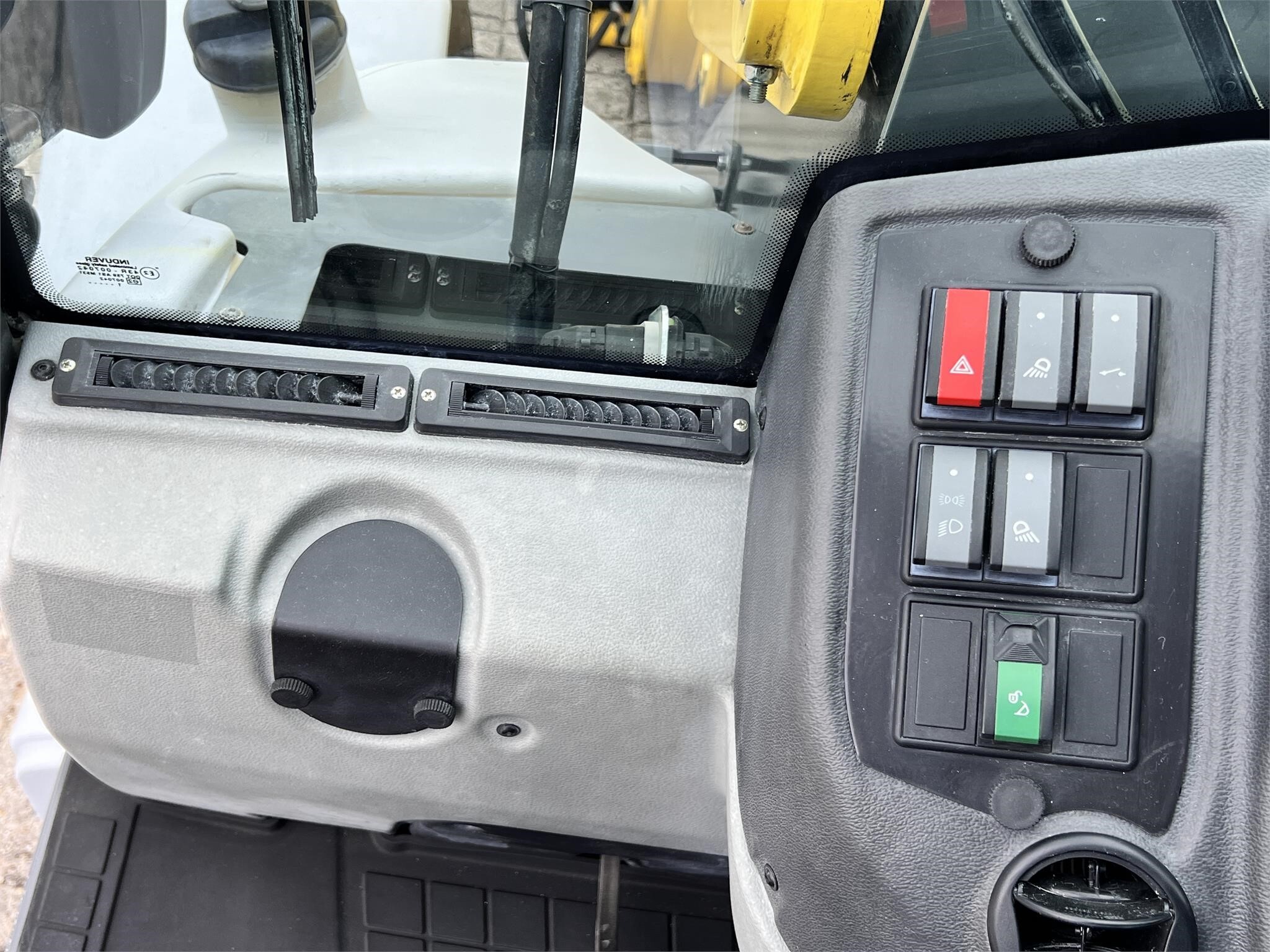 2018 Wacker Neuson 8085T Wheel Loader