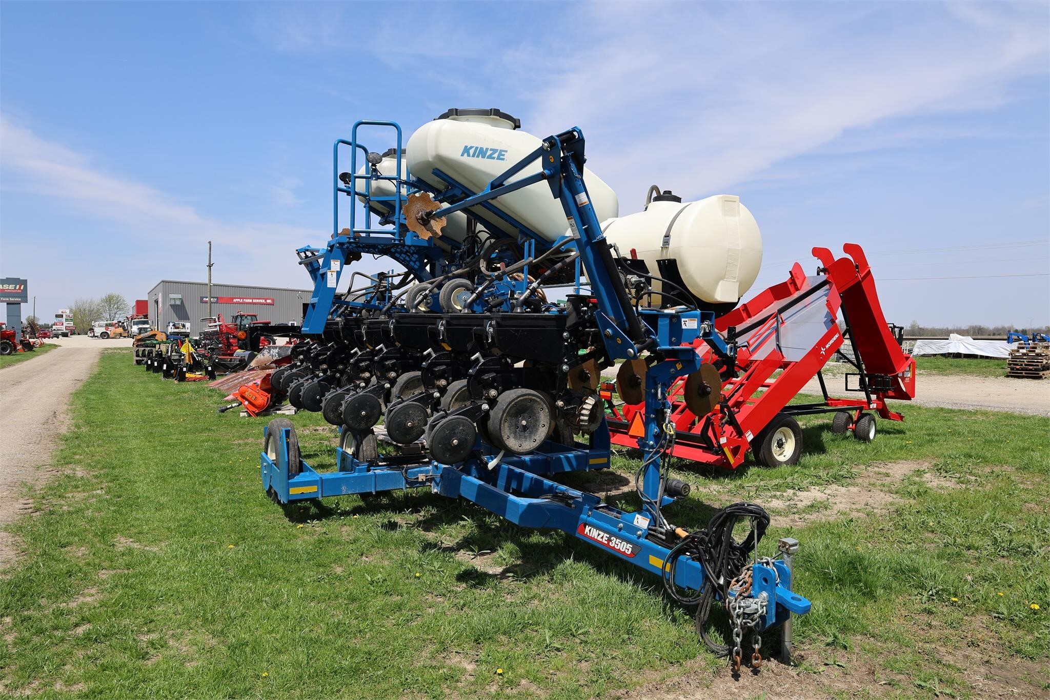 2021 Kinze 3505 Planter
