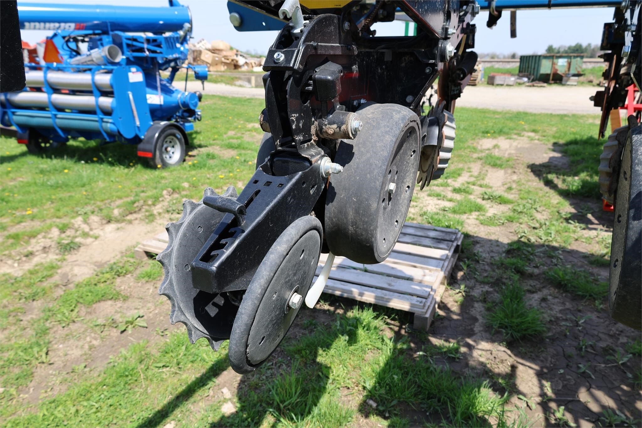 2021 Kinze 3505 Planter