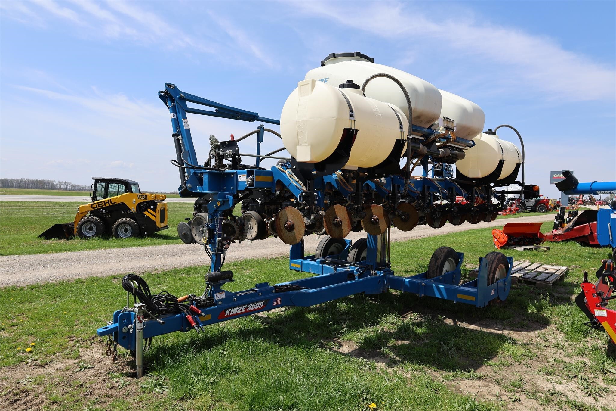 2021 Kinze 3505 Planter