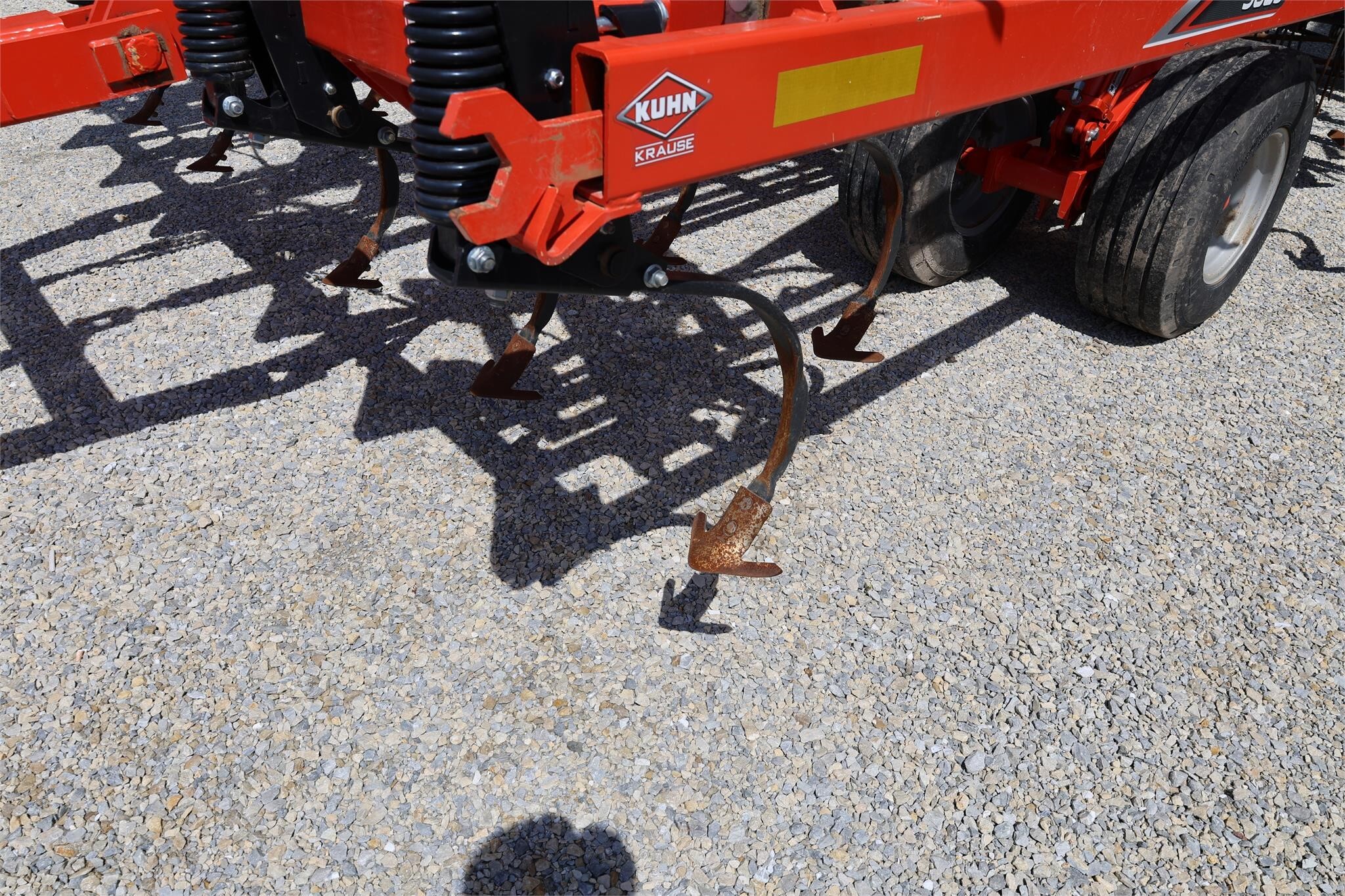 2022 Kuhn Krause 5635-32 Field Cultivator