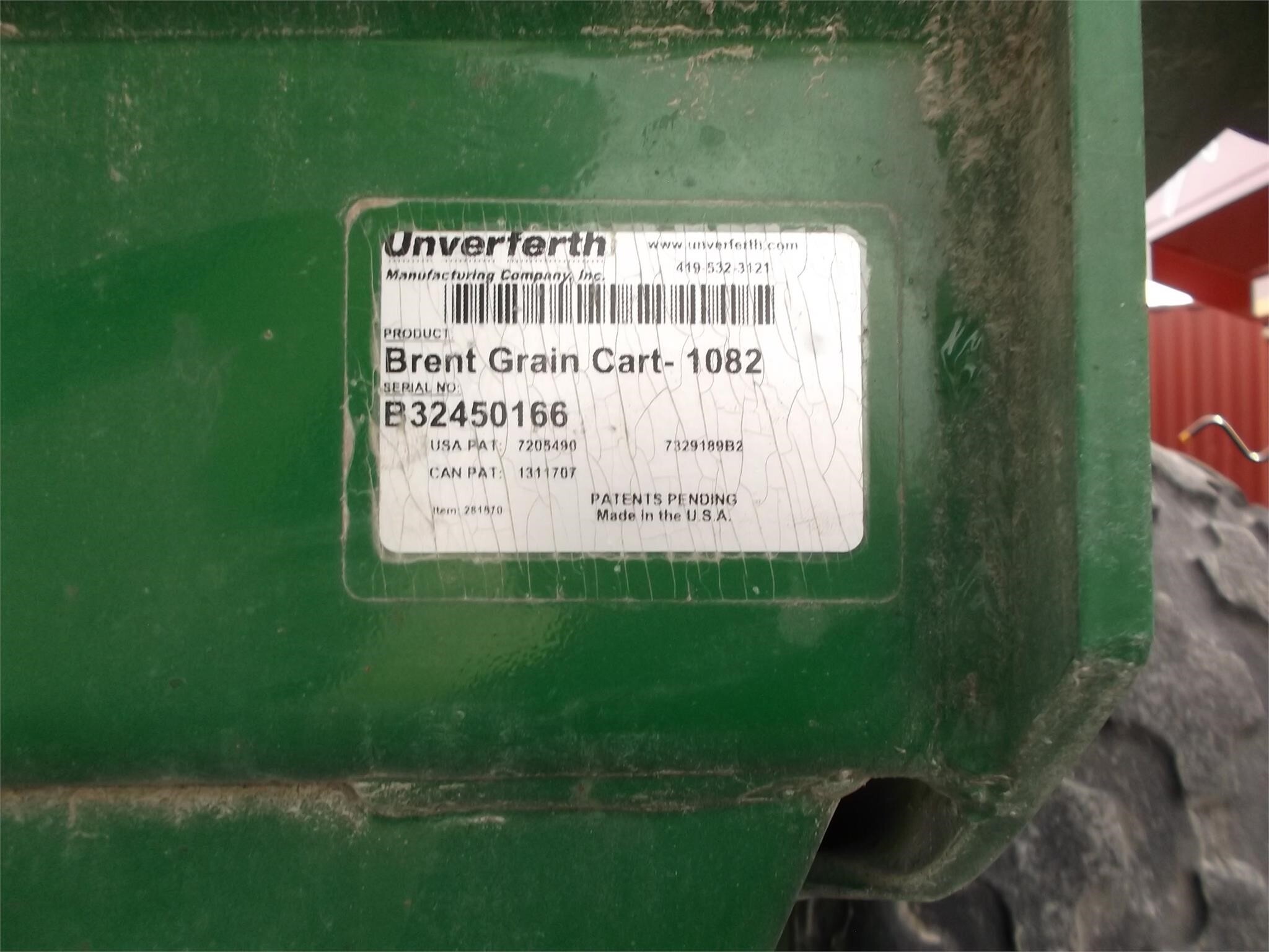 2014 Brent 1082 Grain Cart