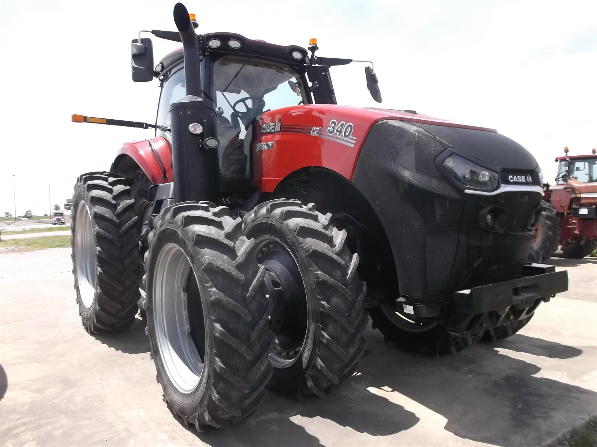 2021 Case IH MAGNUM 340 AFS CONNECT CVX Tractor