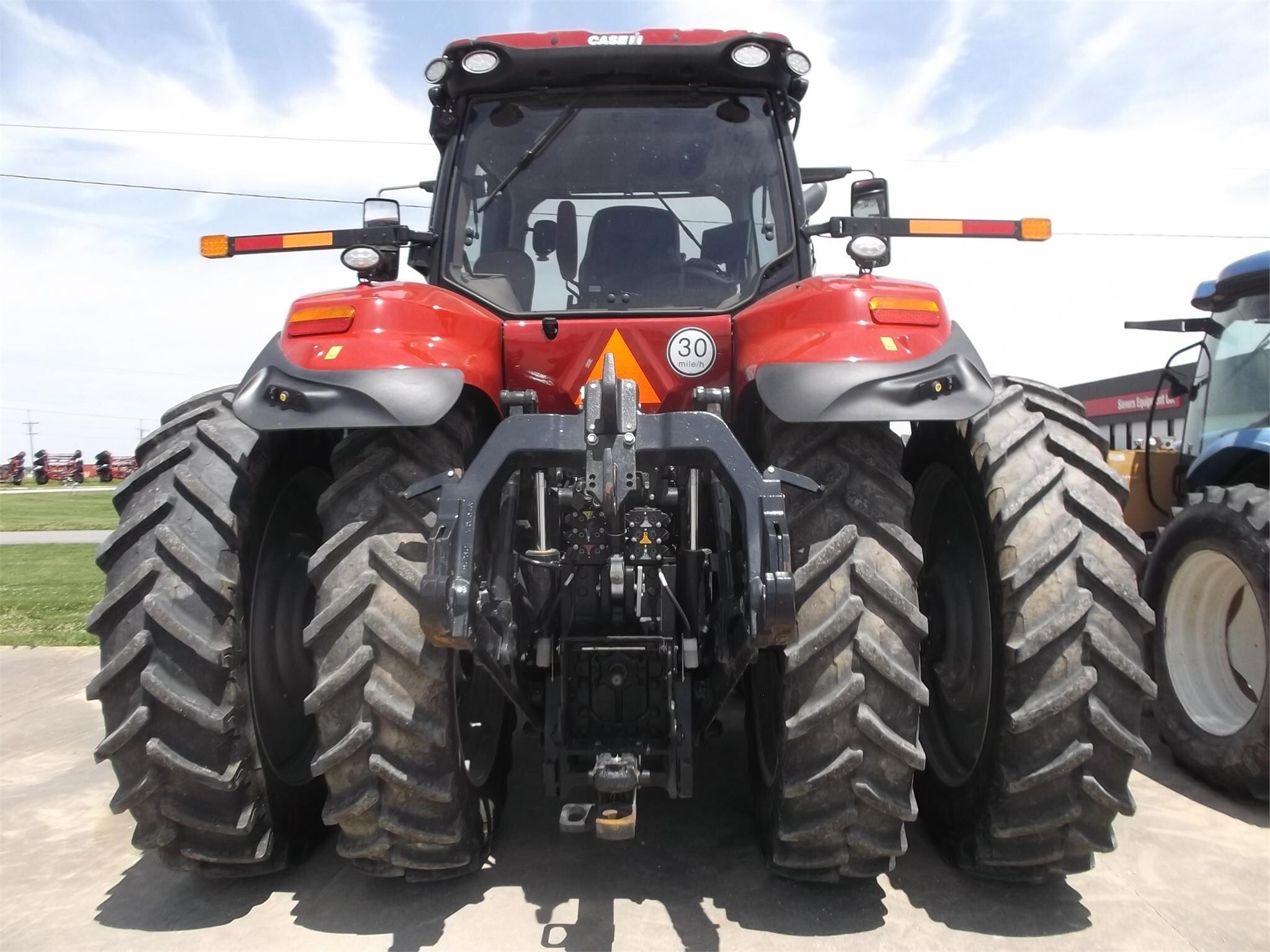 2021 Case IH MAGNUM 340 AFS CONNECT CVX Tractor