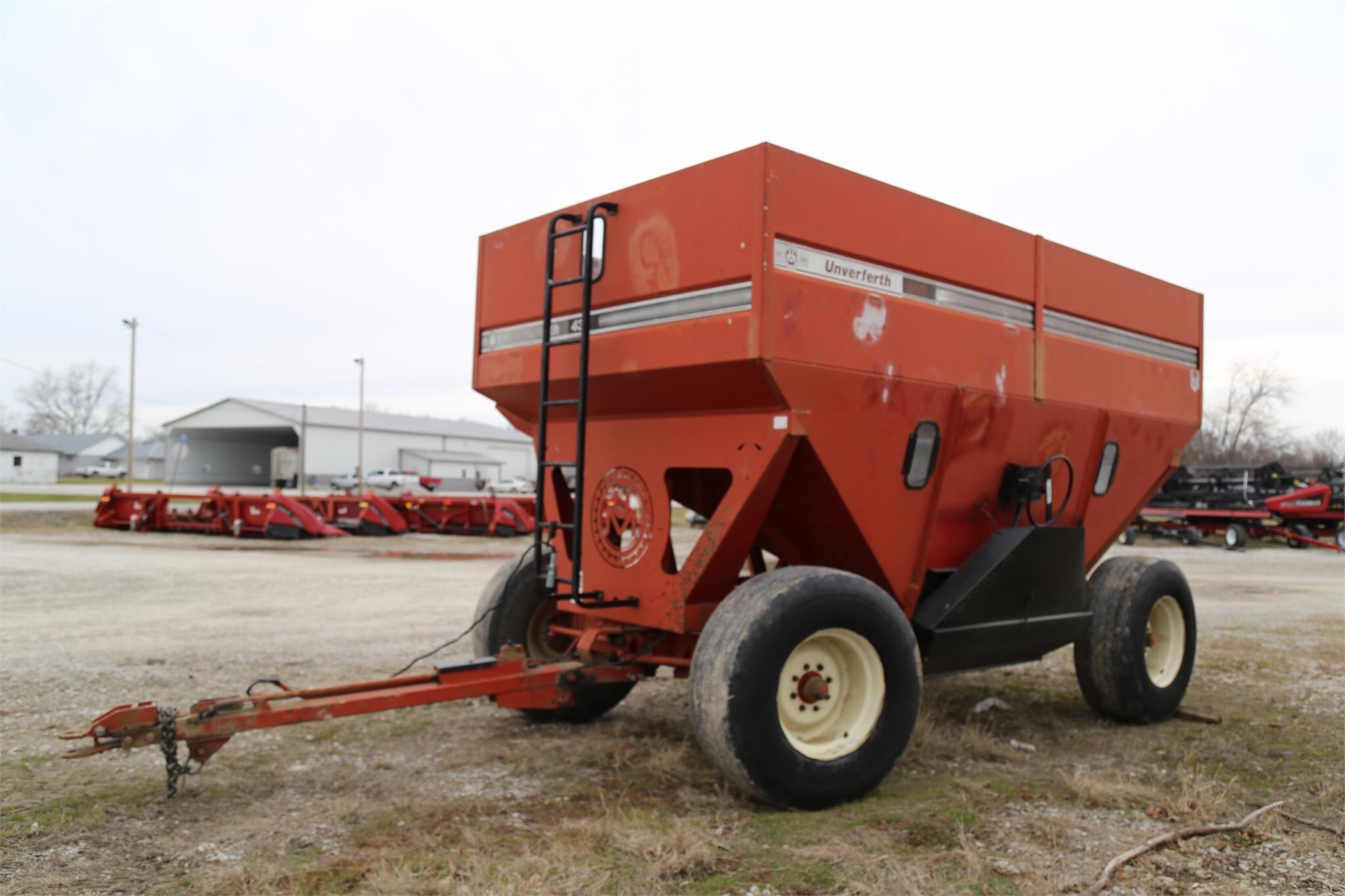 2000 Unverferth 430 Gravity Wagon