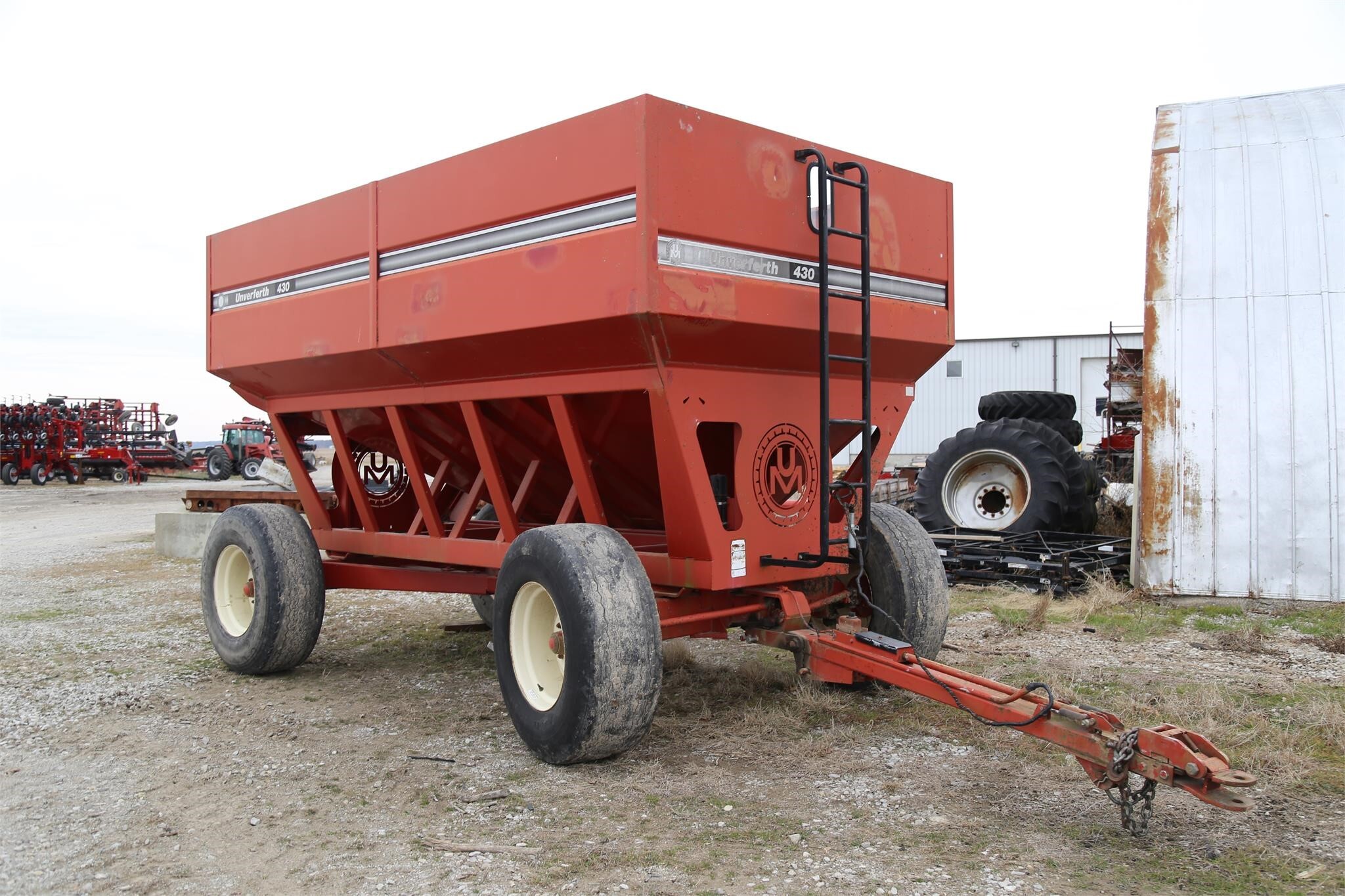 2000 Unverferth 430 Gravity Wagon