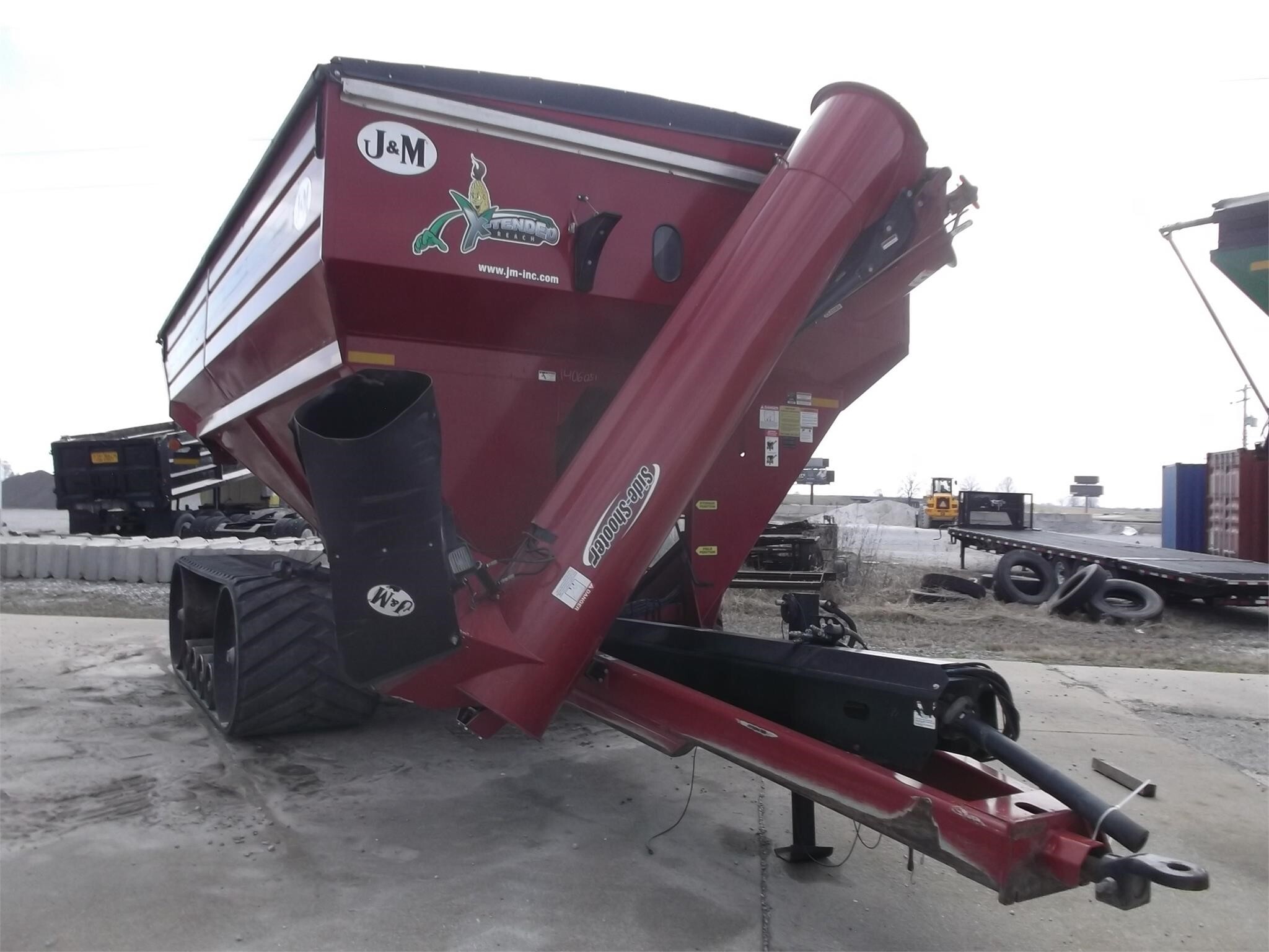 2014 J&M 1311-22T Grain Cart