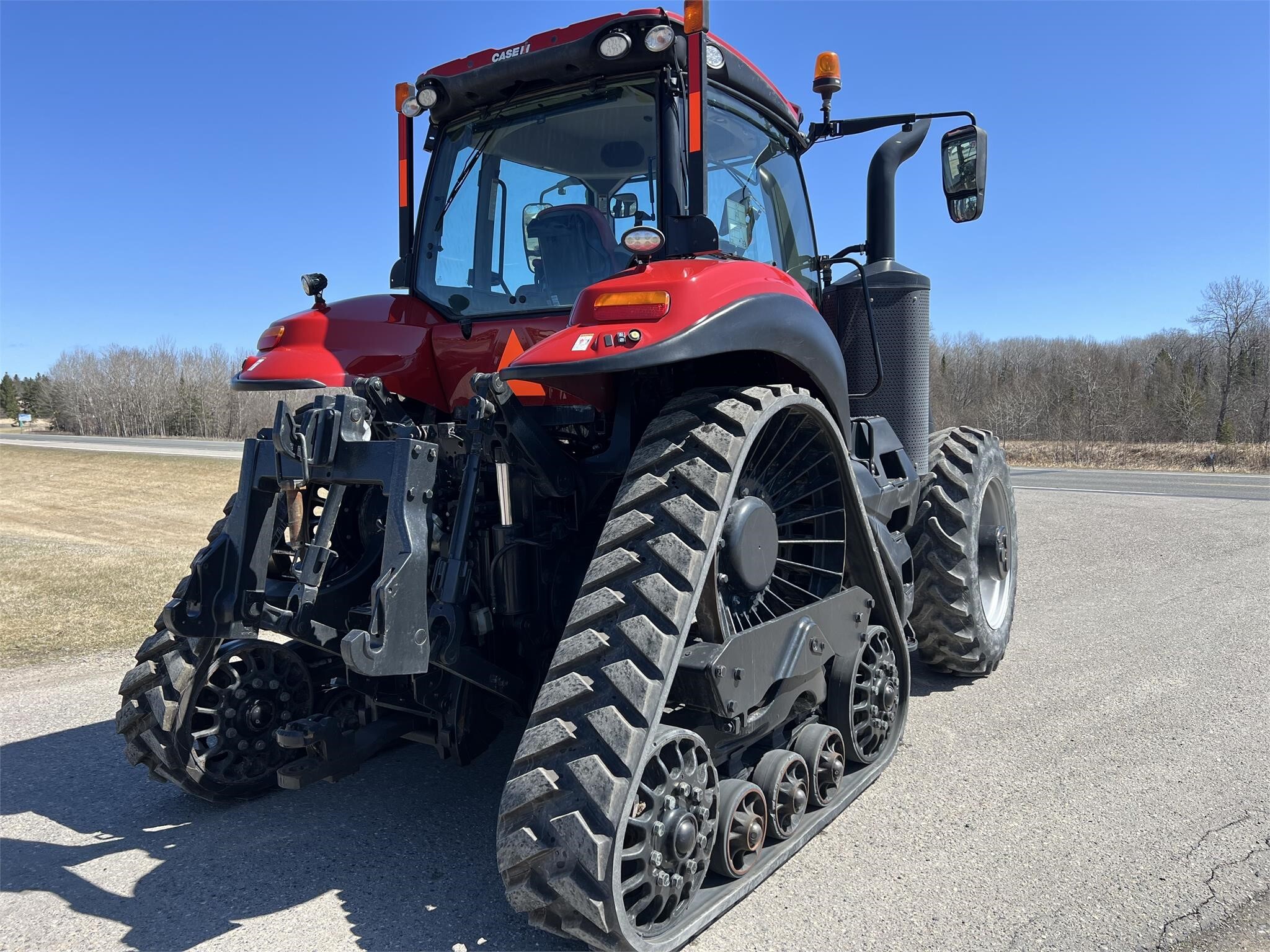 2018 Case IH MAGNUM 340 ROWTRAC CVT Tractor