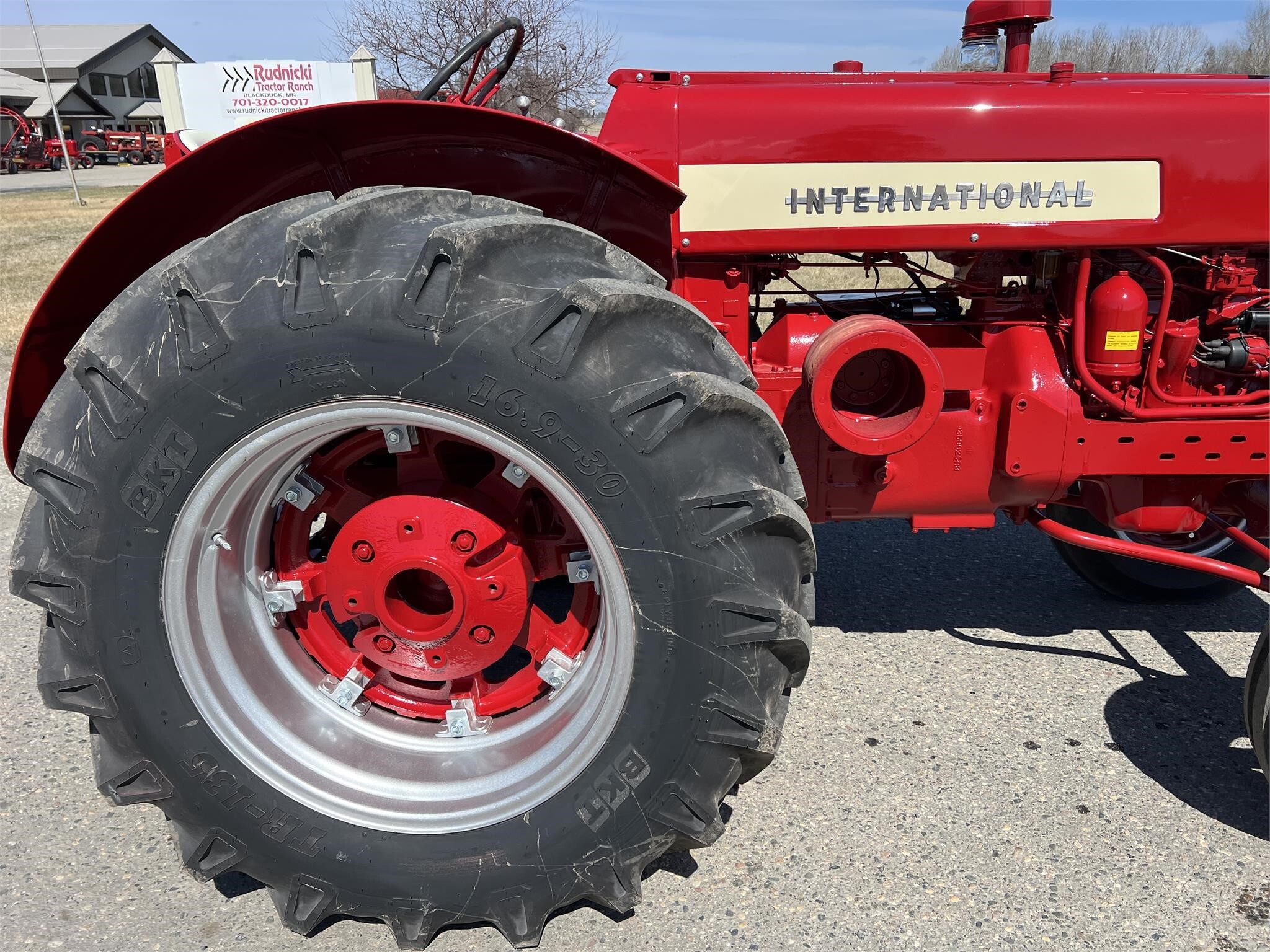 1957 International 450 Tractor