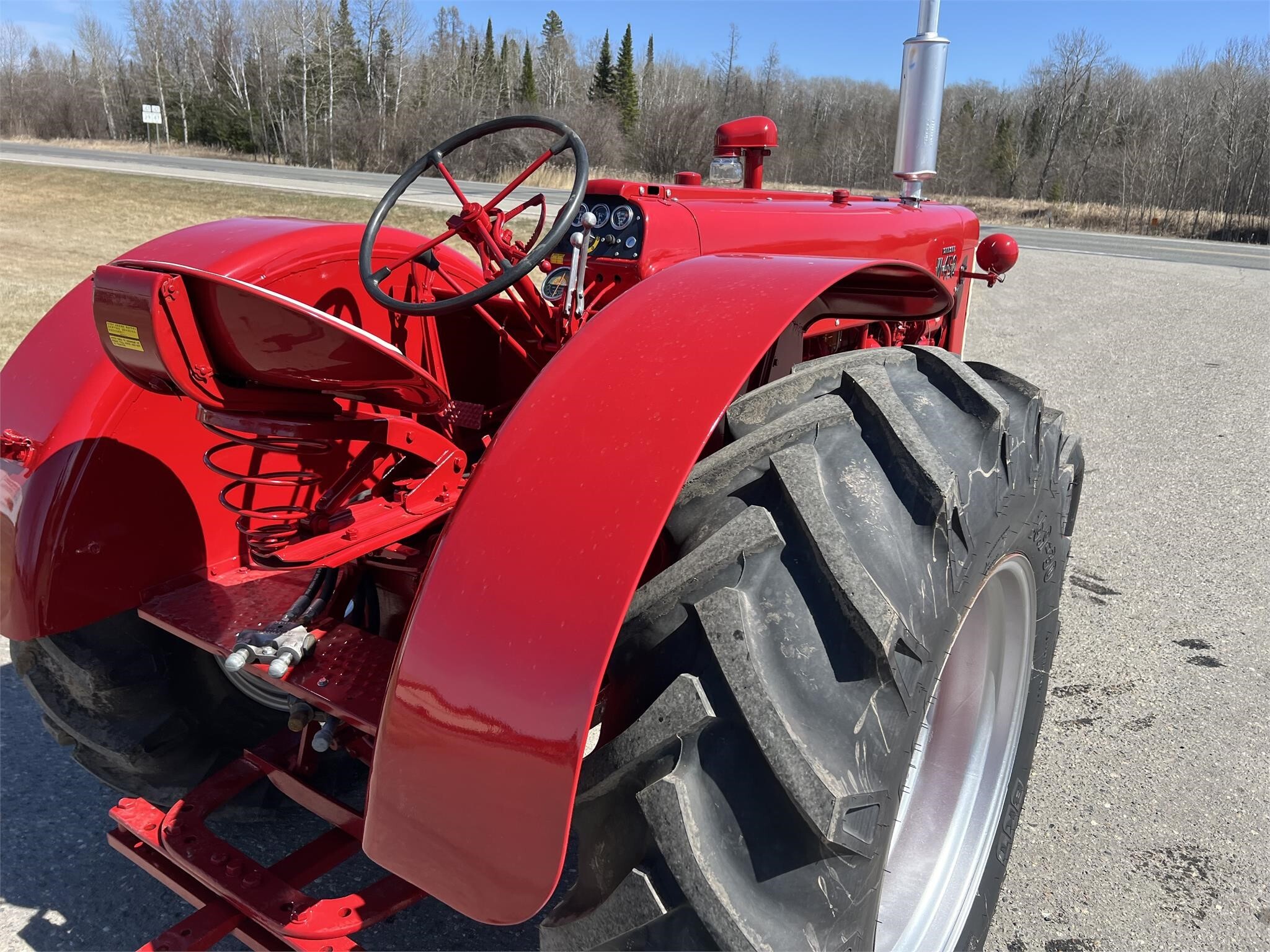 1957 International 450 Tractor