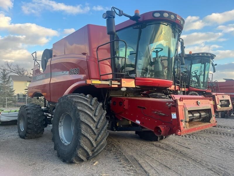 2010 Case IH 8120 Combine
