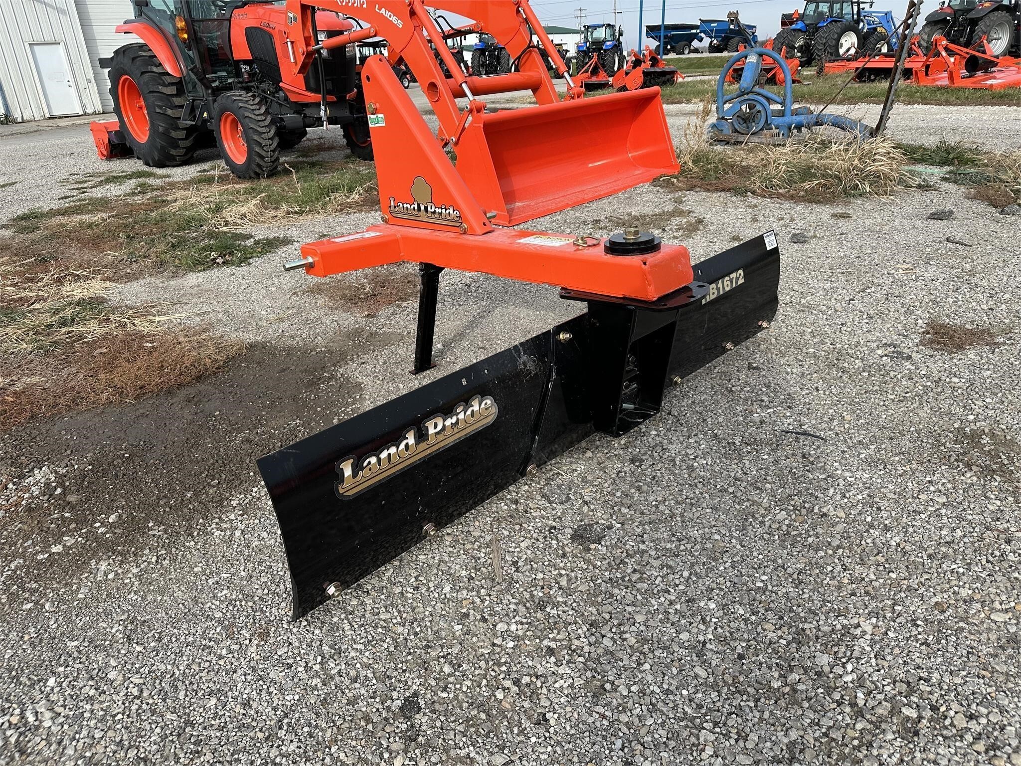 thumbnail image 2 of Land Pride 601.002 Distributor Vanes – Fits All PTS And FS Models, Made In Italy 2 of 3
