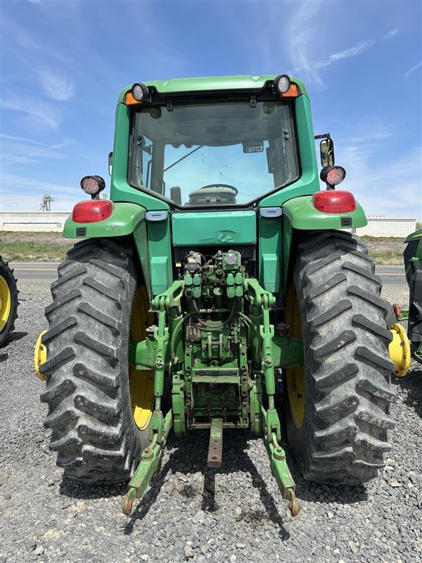 2003 John Deere 7420 Tractor