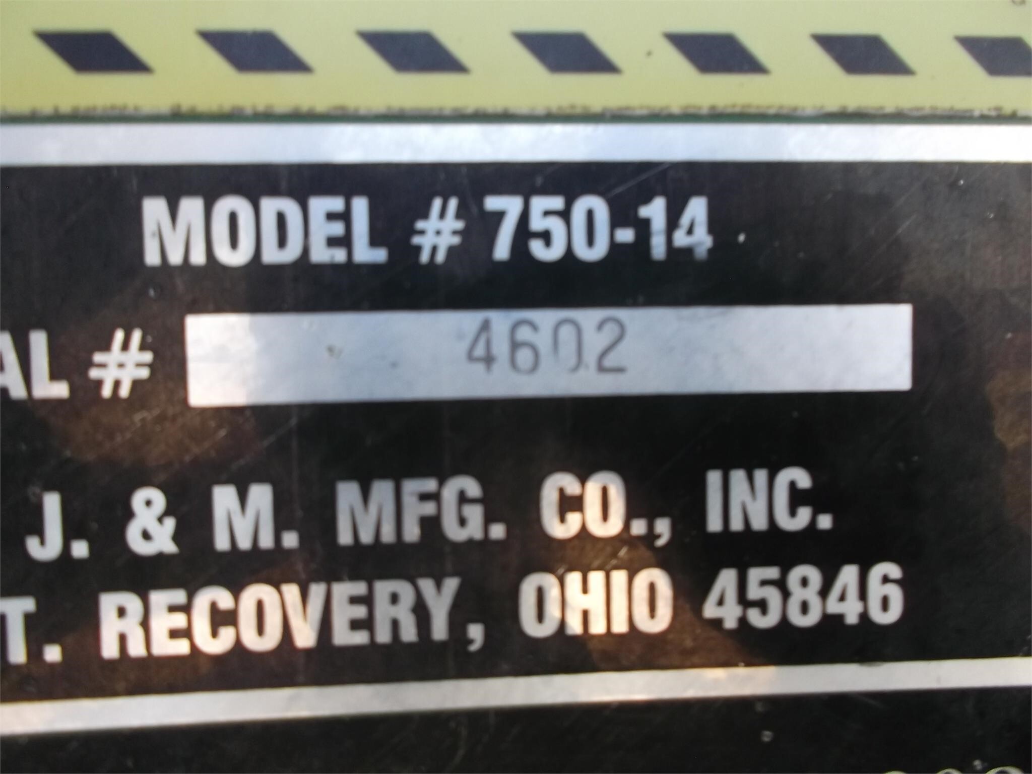  J&M 750-14 Grain Cart