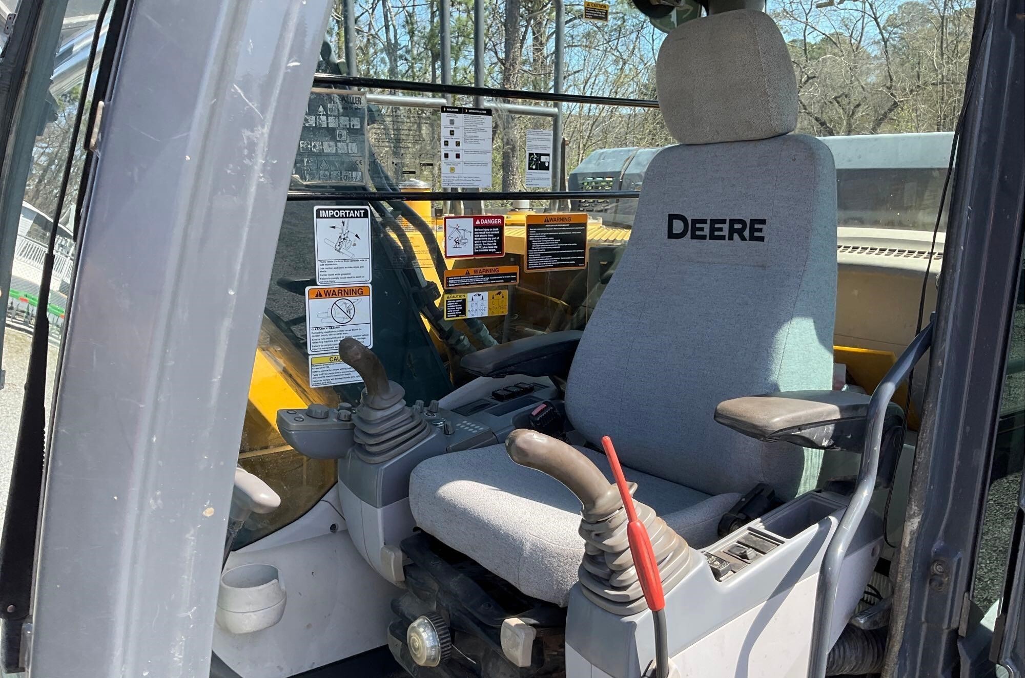 2016 Deere 130G Excavator